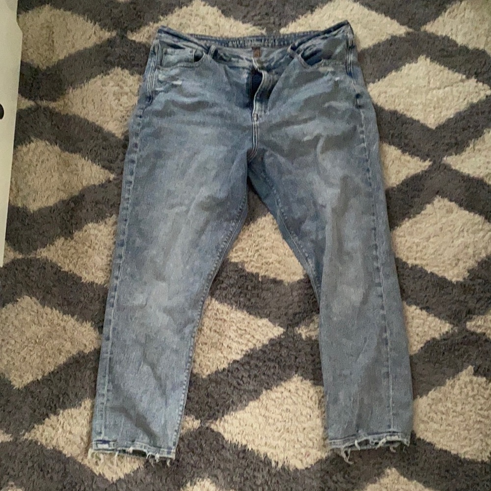 stretchy mom jeans